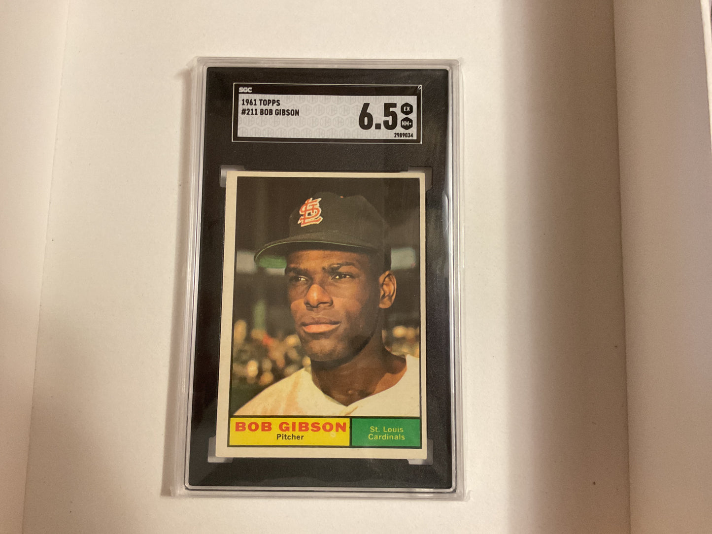 1961 Topps Bob Gibson SGC 6.5