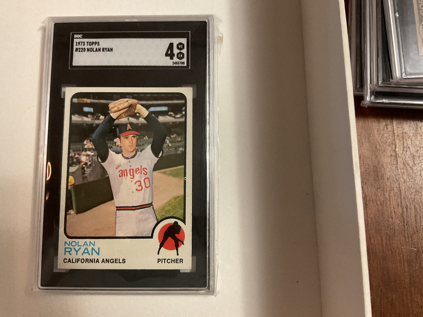 1973 Topps Nolan Ryan SGC 4