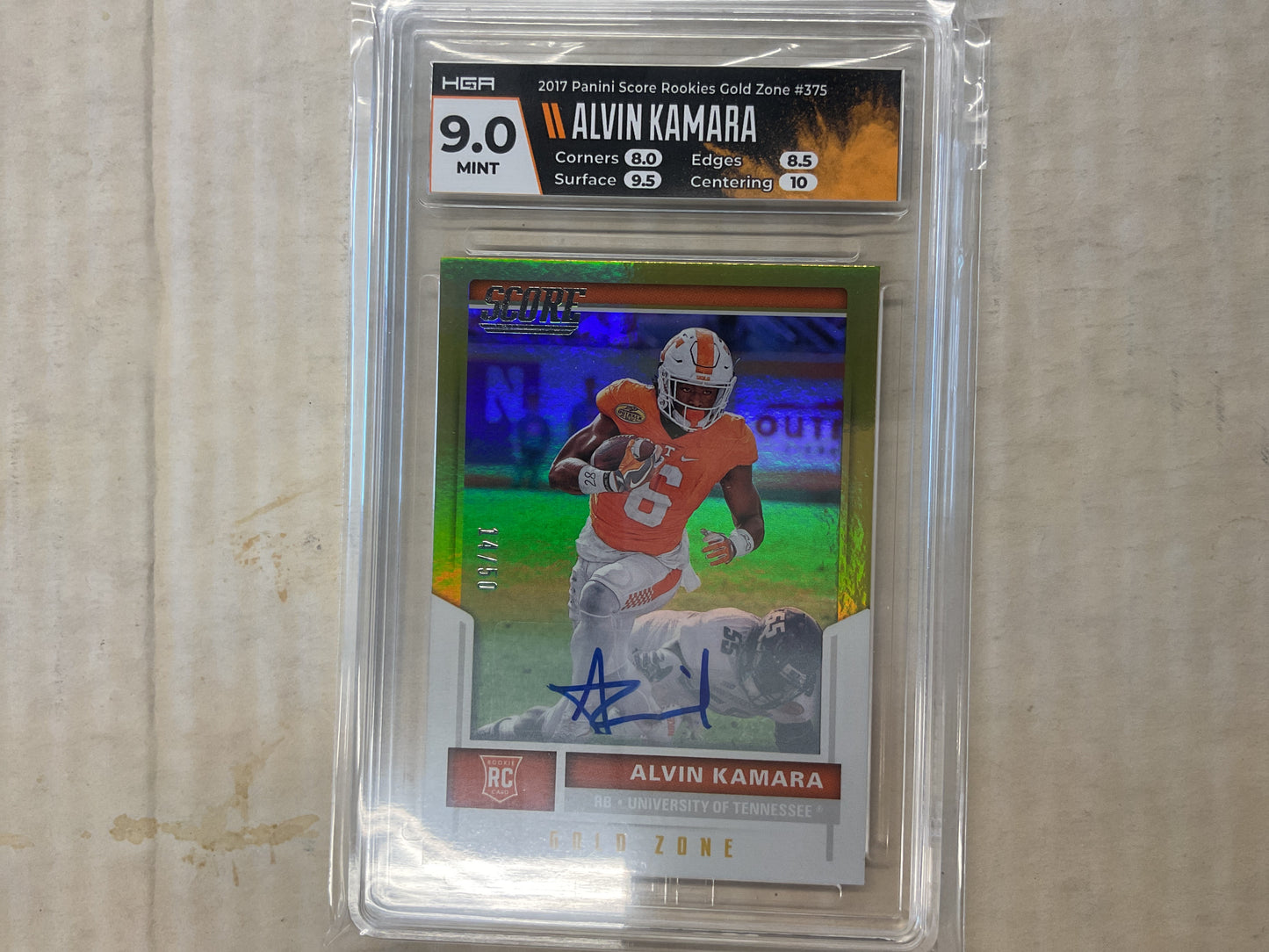 2017 Score Alvin Kamara Gold Zone Auto rc