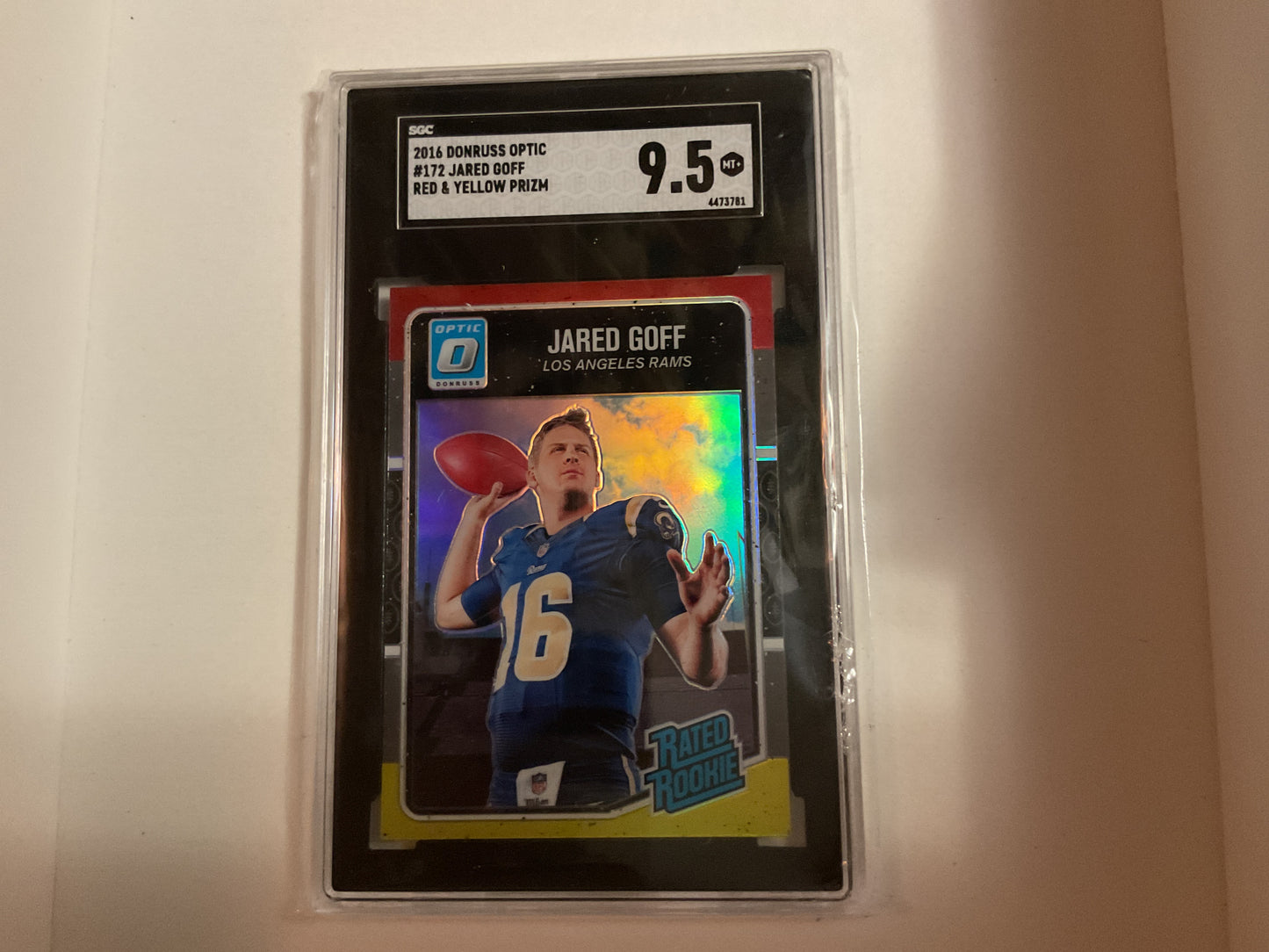 2016 Donruss Optic Jared Goff Red & Yellow Prizm rc #172