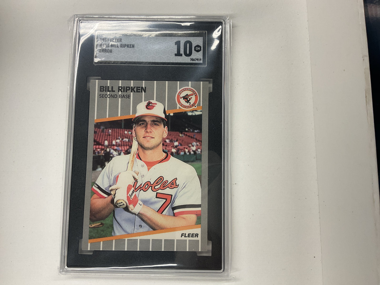 1989 Fleer Billy Ripken FF error #616
