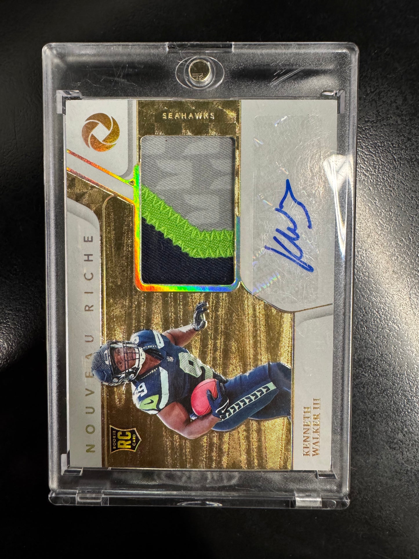 2022 Gold Standard FOTL Kenneth Walker III /79 Nouveau Riche RC Patch Auto