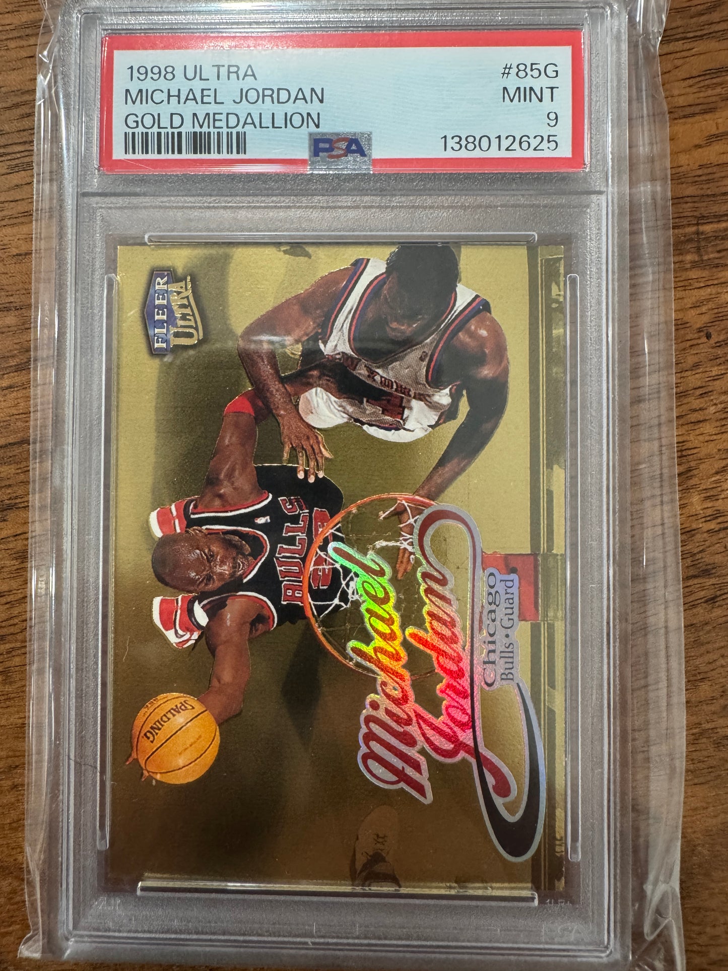 1998-1999 Michael Jordan Bulls Fleer Ultra GOLD Medallion 85G PSA 9
