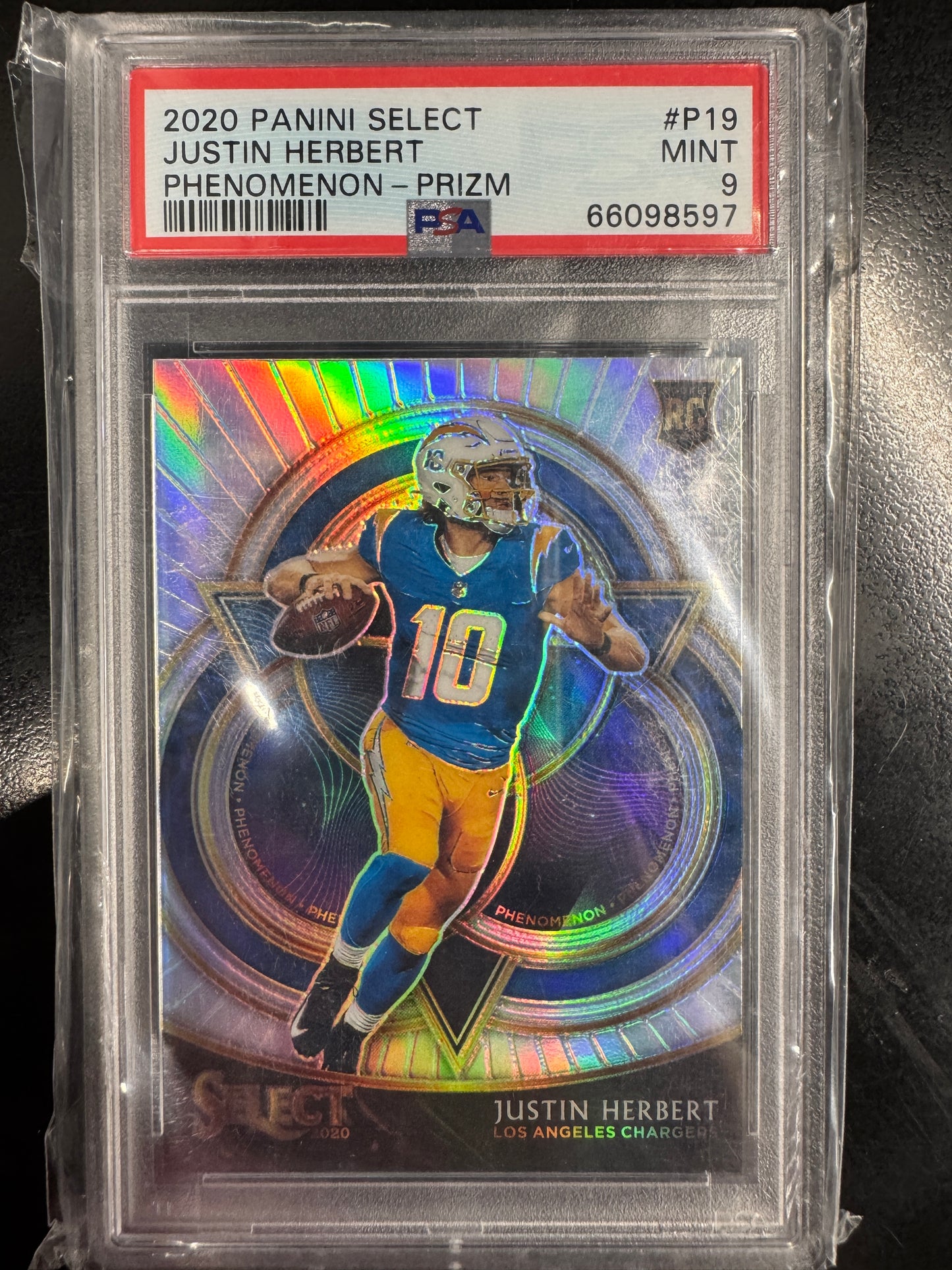 2020 Select Justin Herbert Phenomenon Prizm P19 PSA 9
