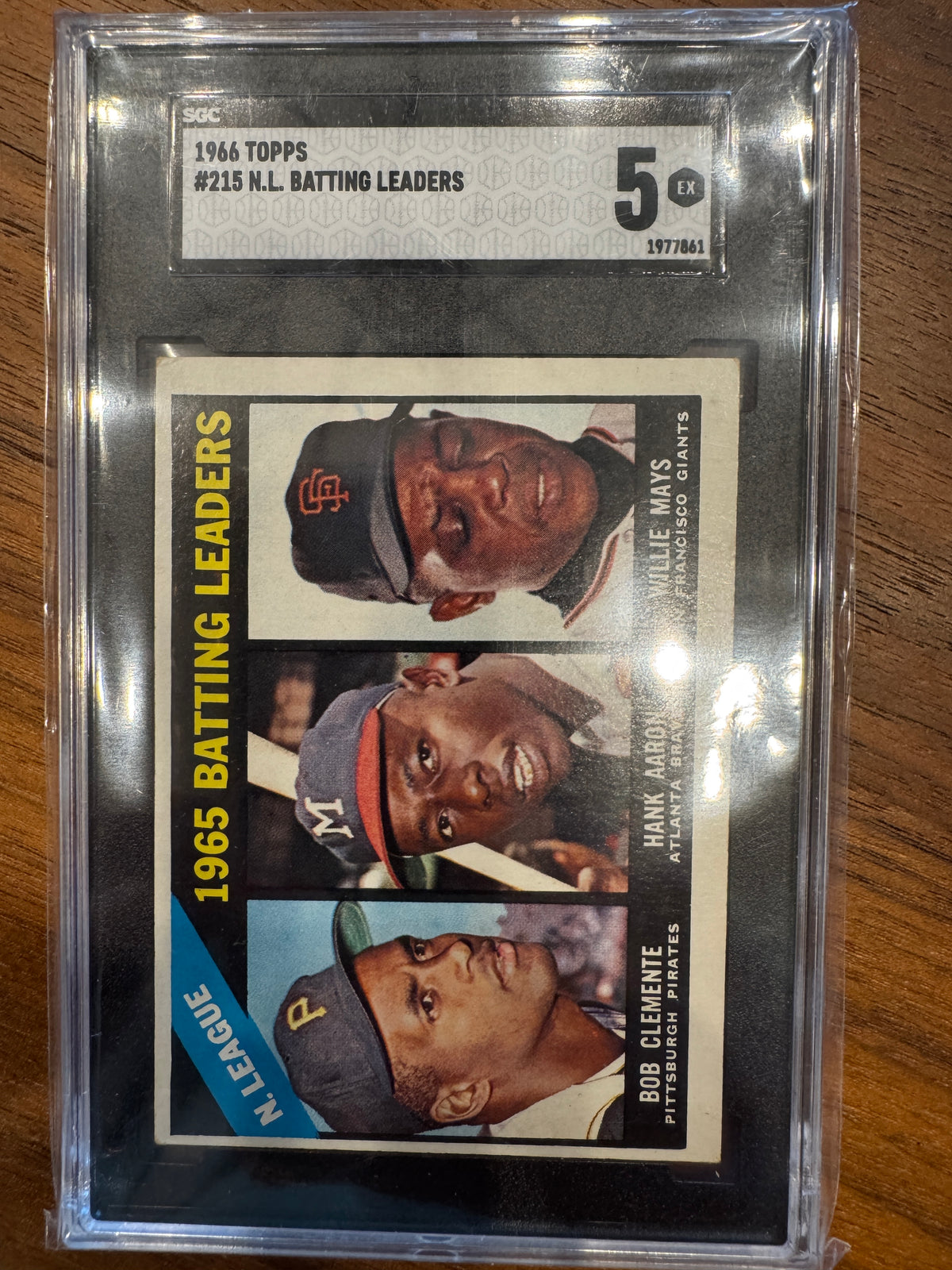 1966 Topps N.L. Batting Leaders #215 sgc 5 clemente aaron mays