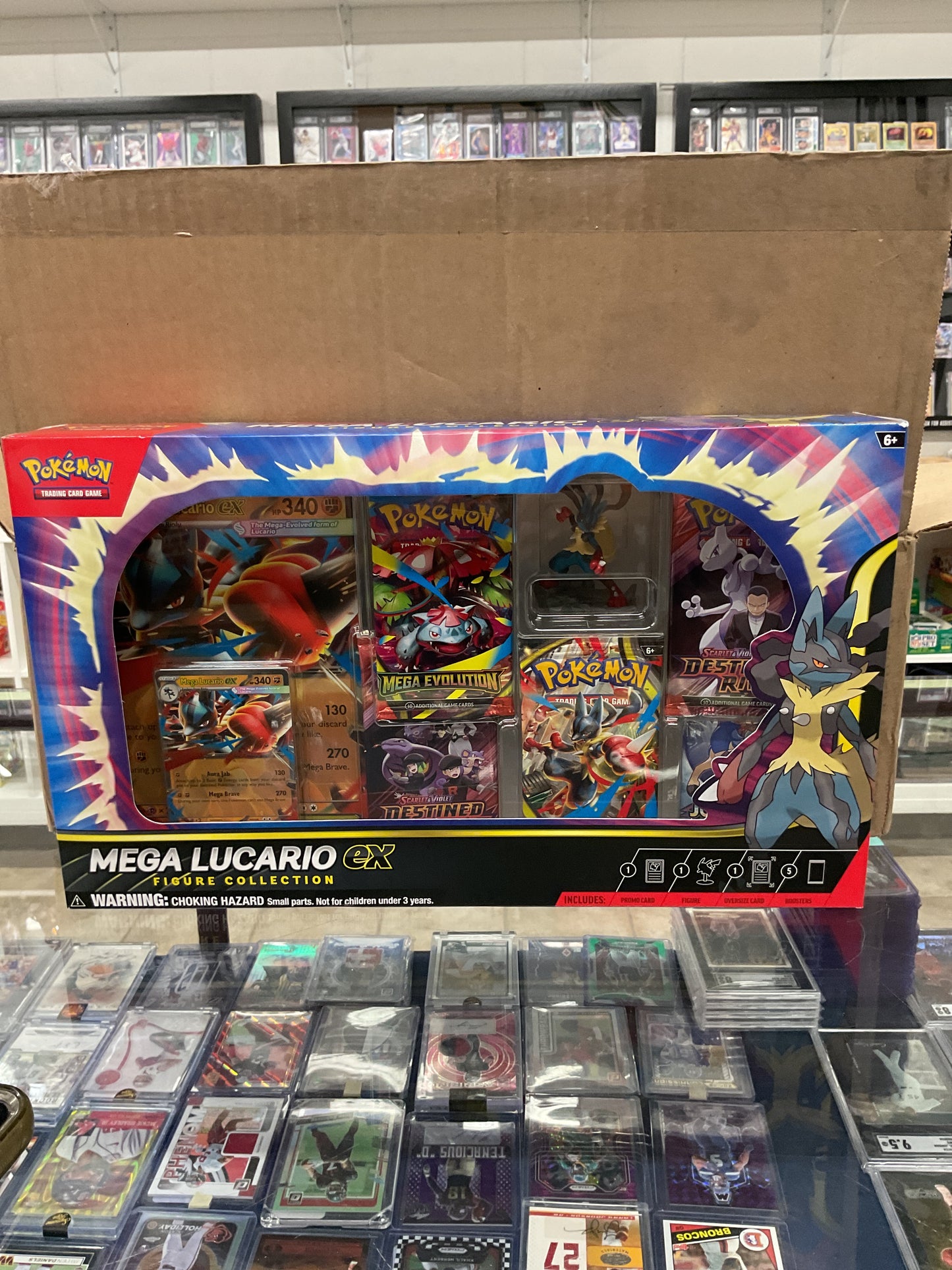 Mega Lucario EX Collection box