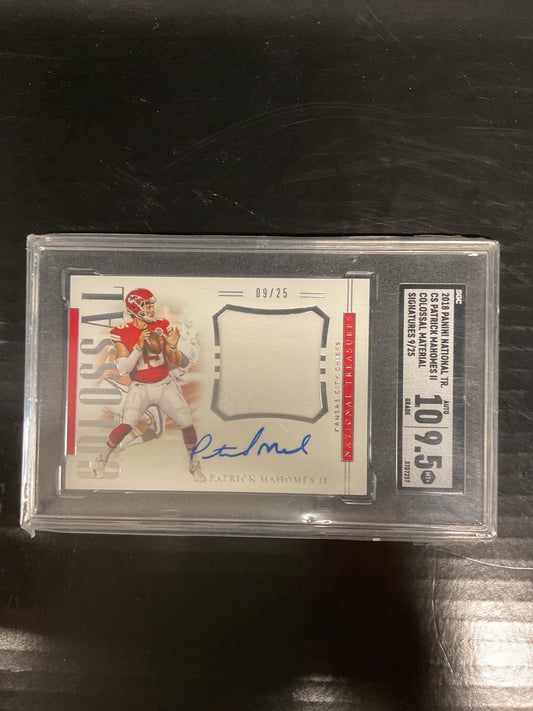 2018 National Treasures Patrick Mahomes