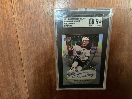 2020/21 UD Trilogy Connor McDavid Silver Foil Auto