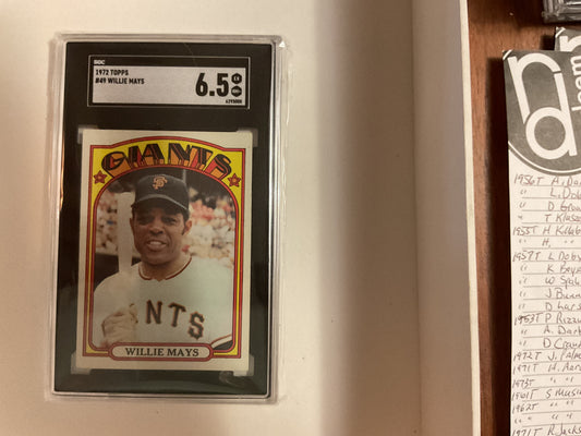 1972 Topps Willie Mays SGC 6.5