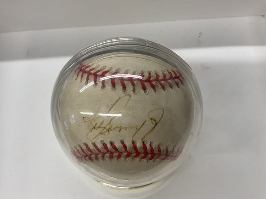 Autographed Ken Griffey Jr ball JSA