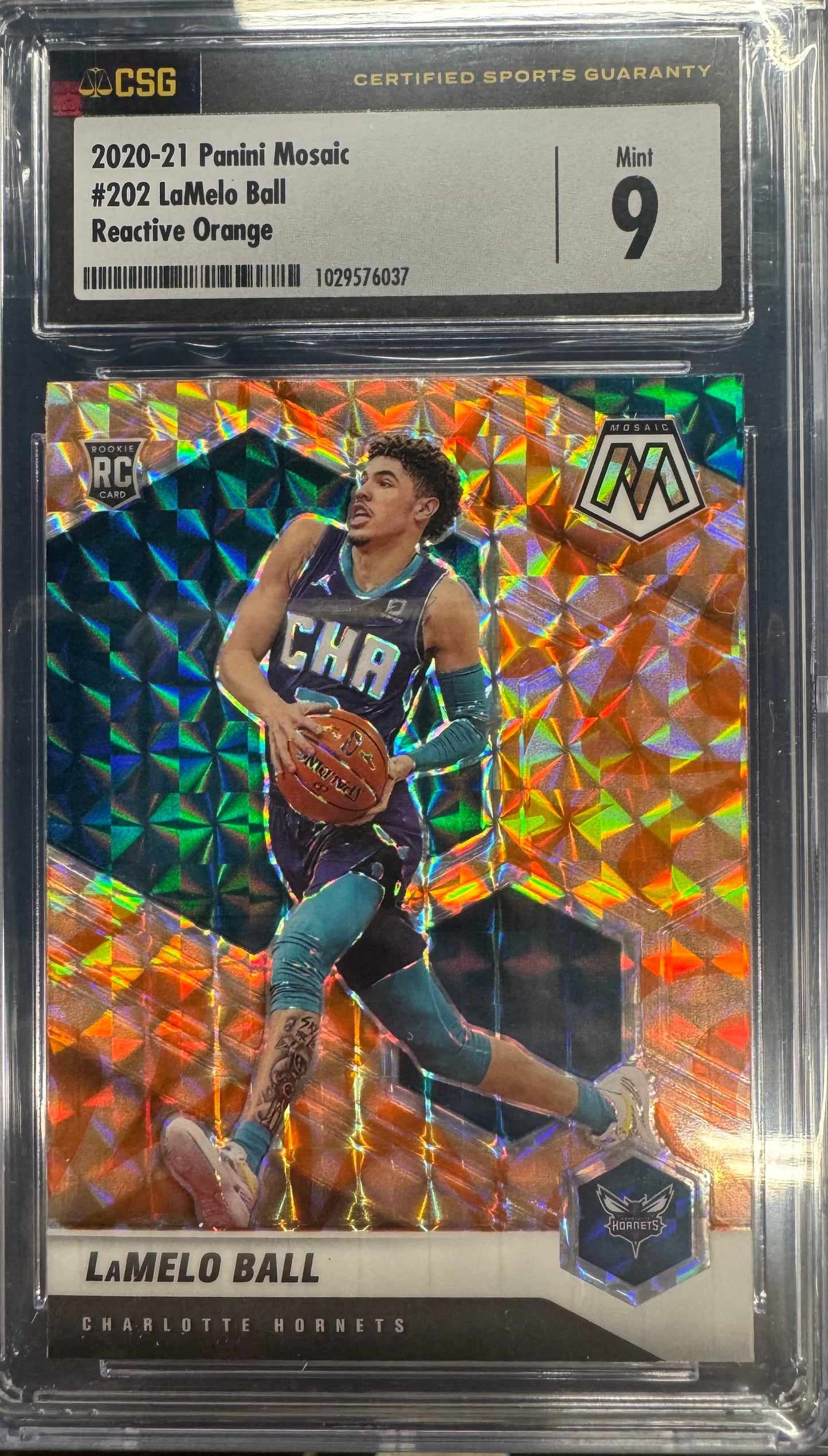 2020-21 Panini Mosaic LaMelo Ball #202 reactive orange