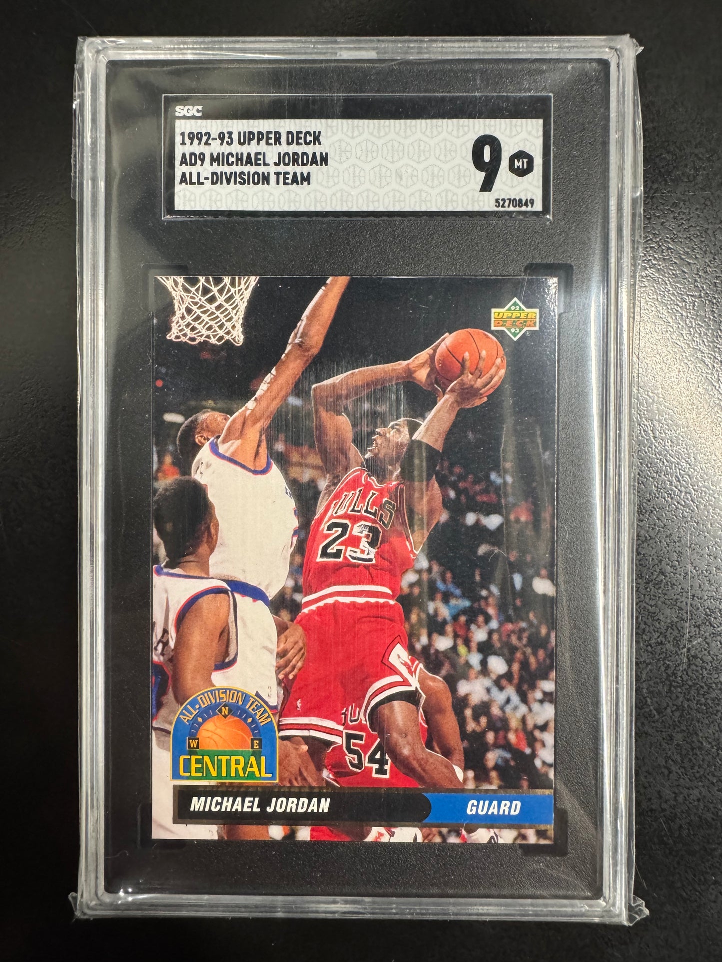 1992-93 UD Michael Jordan AD9