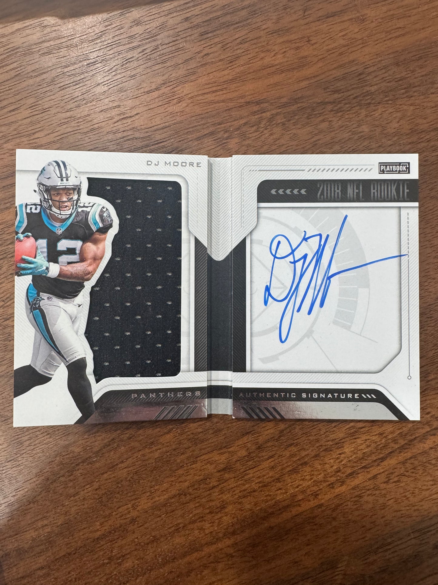 2018 Panini Playbook DJ Moore Rookie Jumbo Jersey Booklet Auto Patch SSP /125