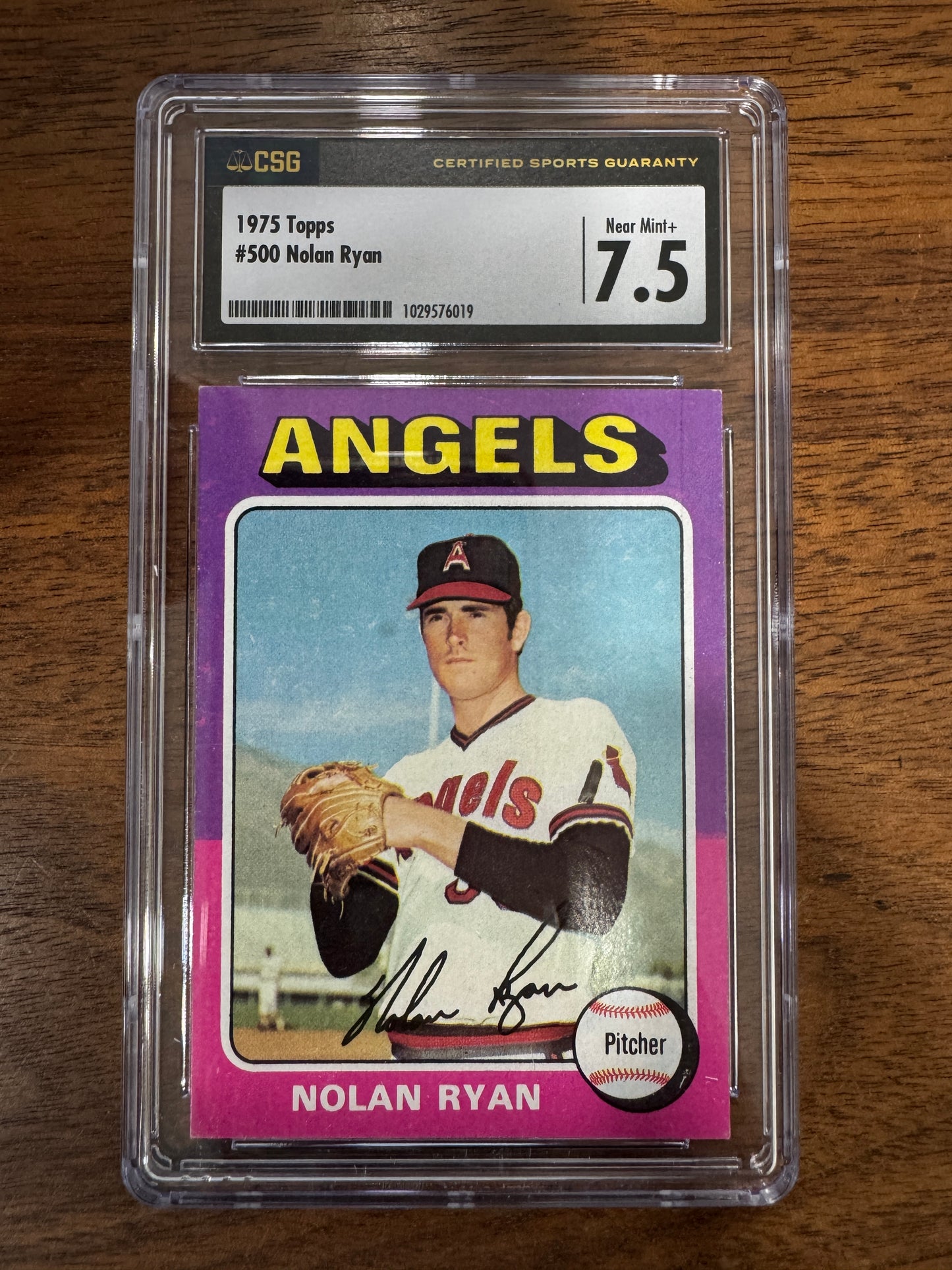 1975 Topps #500 Nolan Ryan 7.5